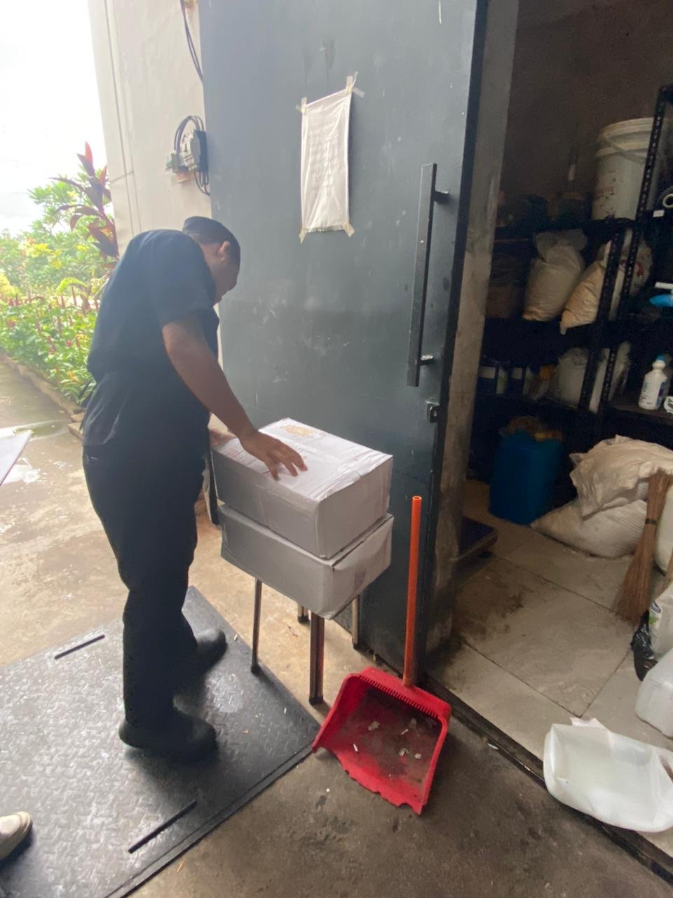 Distributor Ayam Karkas Jakarta Timur – Cawang, Pulo Gadung, Cakung